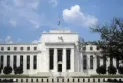 The US dollar is in a state of waiting for Federal Reserve decisions, and multiple scenarios exist.