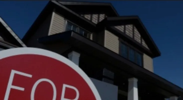 Toronto home prices stabilized in October with a sharp decline in listings