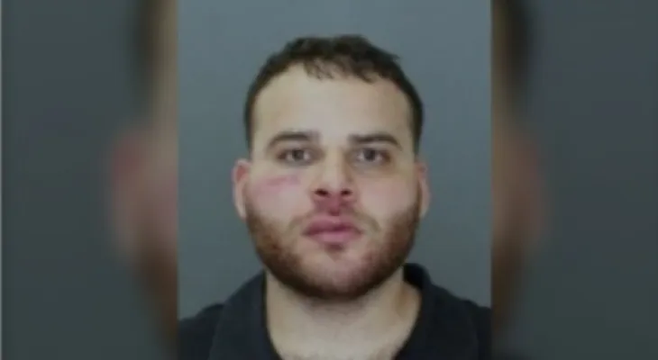 Armed and dangerous suspect wanted in fatal shooting incident in downtown Toronto