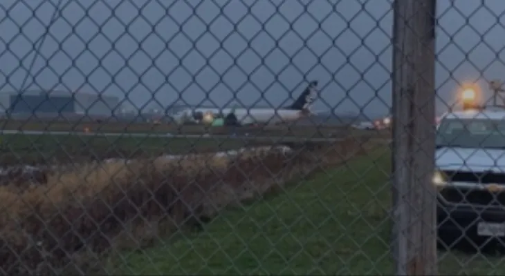 Plane exits the runway during landing at Waterloo Airport