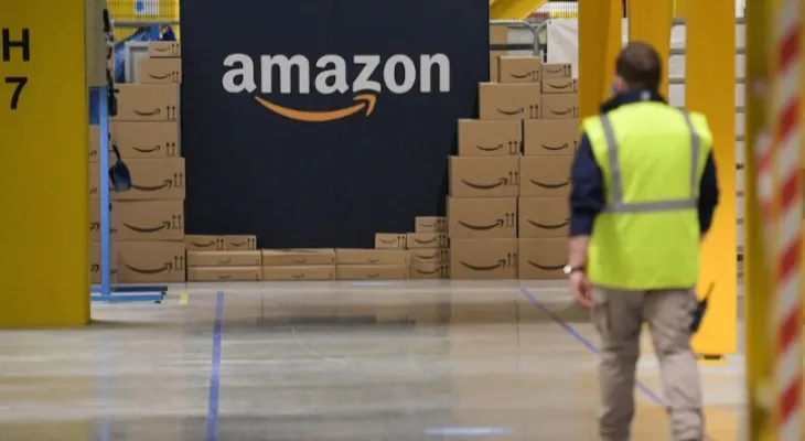 Global movement demanding better wages at Amazon reaches Quebec
