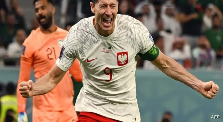 Despite the good performance of its players... the Saudi national team falls before the Polish national team