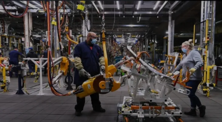 Half of Canadian employees plan to change jobs in 2023
