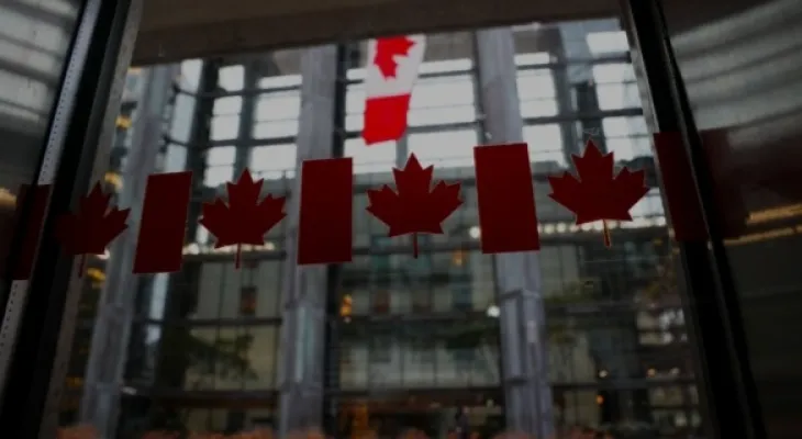 Leger: Most Canadian youth do not see Canada's economic situation improving next year