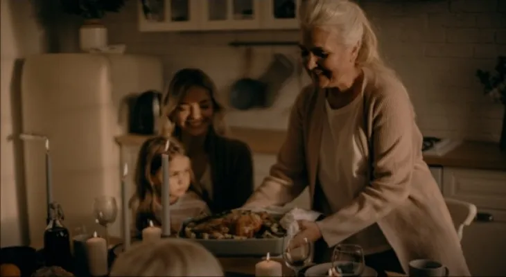 Canadians find ways to celebrate the holidays despite inflation