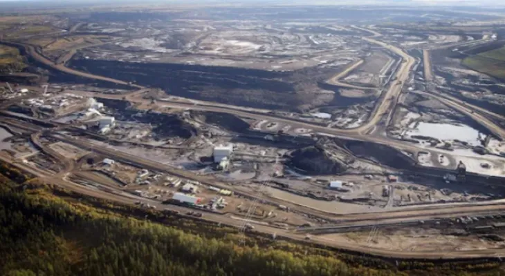 Oil extraction companies will not be able to achieve Ottawa's 2023 target regarding the reduction of greenhouse gas emissions.