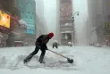 Deaths and injuries and flight cancellations in Japan, America, and Canada due to snowstorms