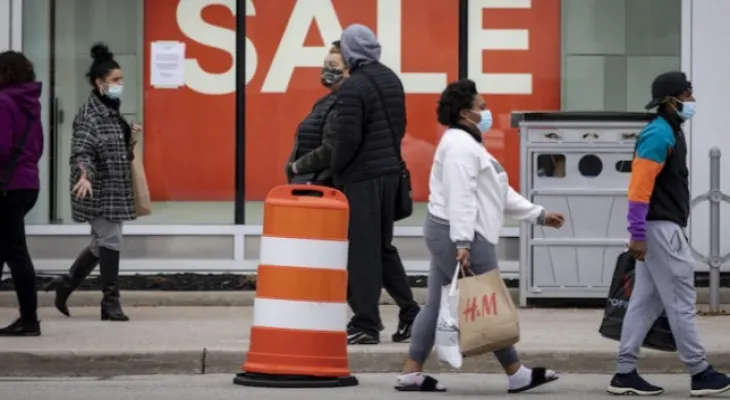Canada: Holiday season price reductions started since yesterday
