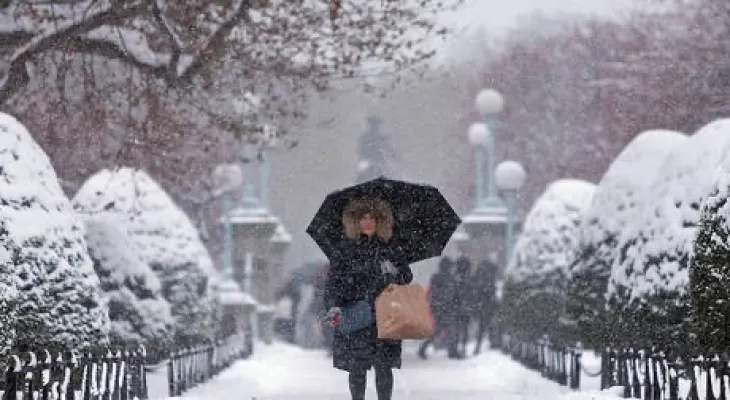 Warnings of a significant drop in temperatures in both Canada and the United States of America