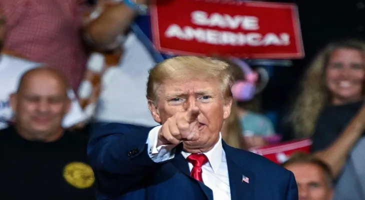 Trump expects to be "detained" on Tuesday and calls on his supporters to protest