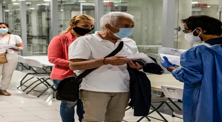 Ending mandatory mask-wearing in healthcare institutions in British Columbia