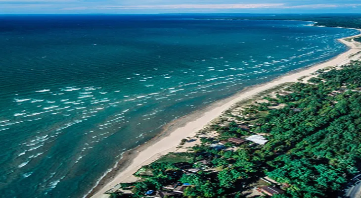 You can now book your summer trip in advance to Wasaga Beach in Ontario