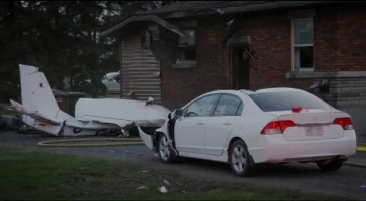 Montreal: Small plane crash after hitting two houses, two men in critical condition