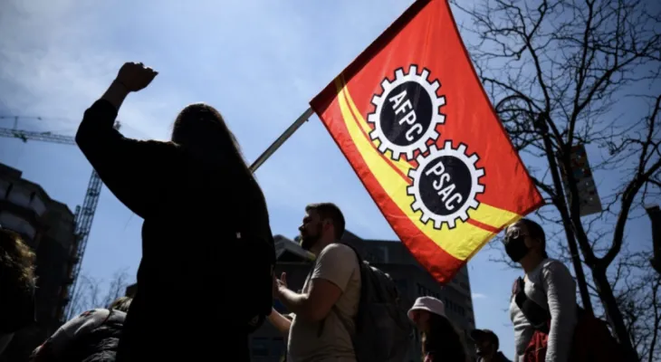 After several failed negotiation attempts, the Canadian Treasury reaches an agreement with the Public Service Alliance, and the Revenue employees are still continuing their strike.