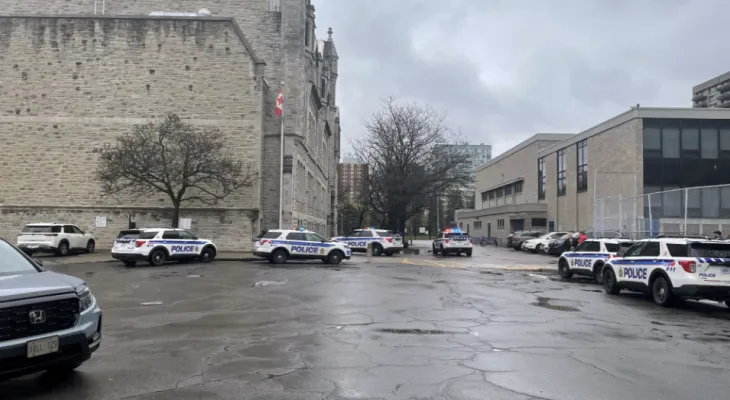Ottawa: Heavy police presence beside the city hall of the capital for an unknown event