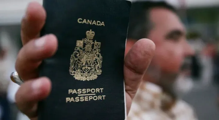 What are the features of the new Canadian passport?