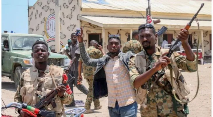 Sudan: Rapid Support Forces "control a police camp"
