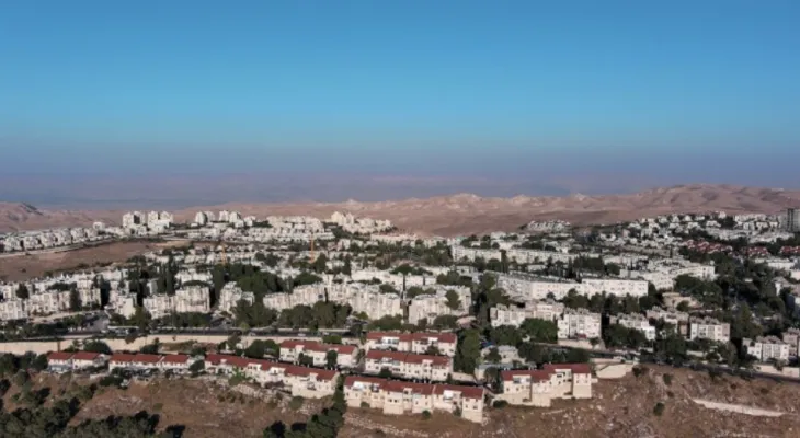 Canada, Britain, and Australia call on Israel to retract its decision to approve the construction of new settlement units in the West Bank.