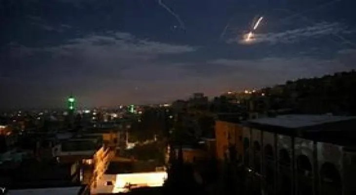 Israel strikes Syrian targets in the vicinity of the capital Damascus.