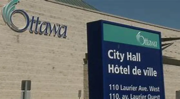 The Ottawa Elections Committee approves a request for an audit of the electoral spending of two city council candidates.