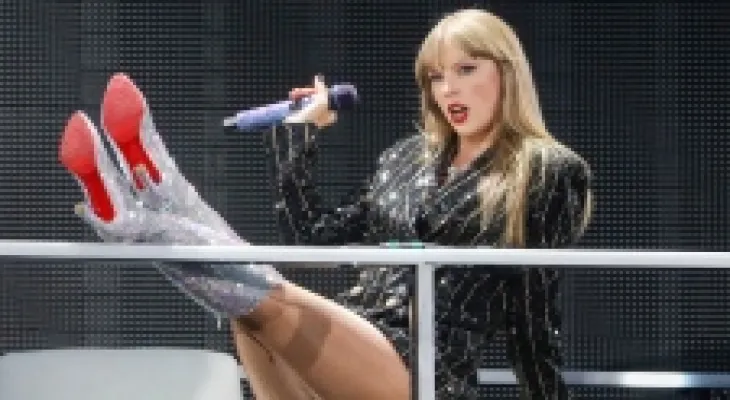 Booking Taylor Swift concert tickets in Toronto for thousands of dollars