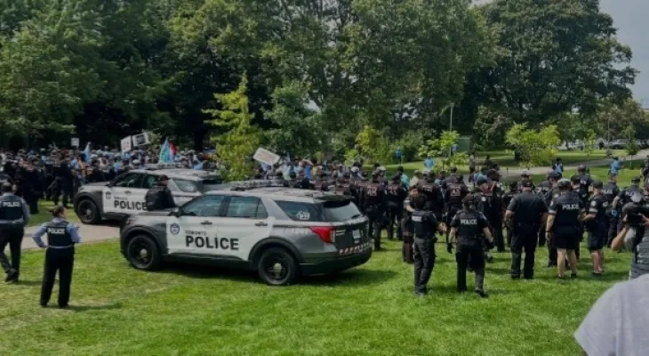 Eight people injured in protests at Toronto park