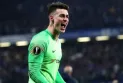 Bayern Munich is interested in signing Chelsea's English goalkeeper.