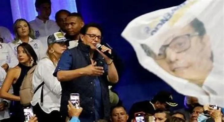 Assassination of an Ecuadorian presidential candidate fighting corruption during an electoral event