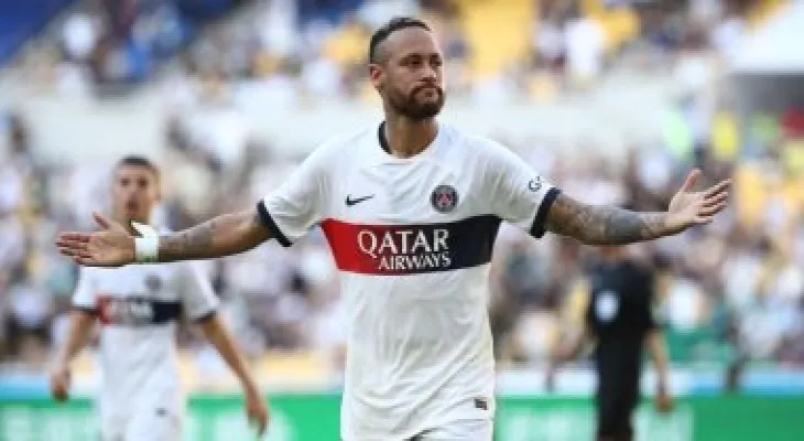 Al Hilal Saudi arrive à un accord avec le Paris Saint-Germain pour acheter Neymar