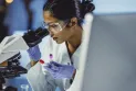 Les avancées de la recherche scientifique aboutissent à une percée dans le traitement du cancer.