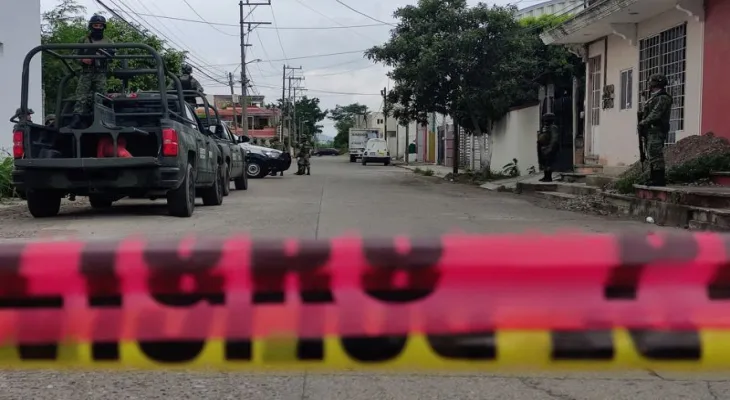 Mexican police find the remains of 13 people packed in refrigerators