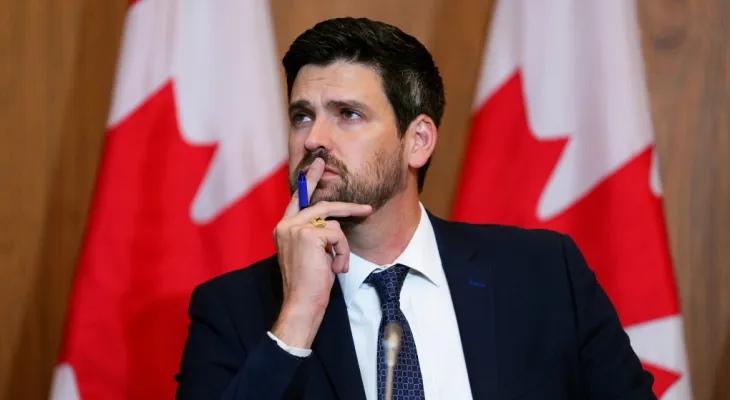 Housing Minister: The federal government should not have exited the housing game.