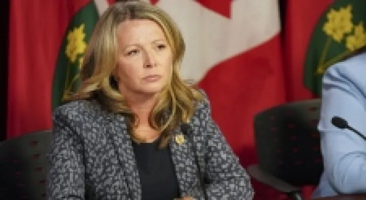 The National Democratic Party calls for a review of the personal phones of government employees as part of the investigation into the Green Belt case.
