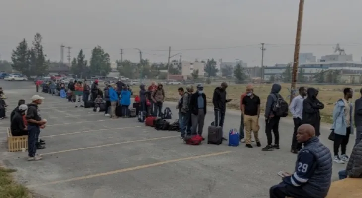 WestJet réduit les prix des billets et ajuste son programme de vols au milieu des efforts d'évacuation à Yellowknife