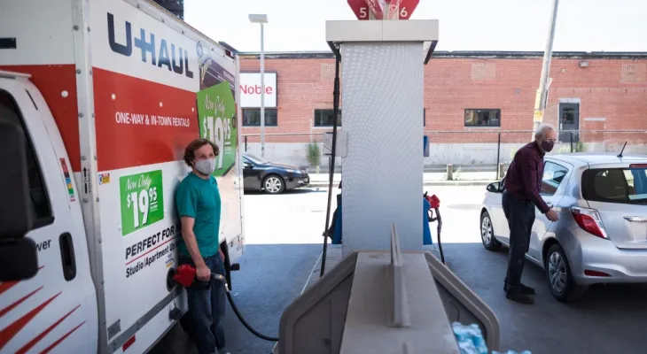 Hausse des prix de l'essence dans toutes les zones maritimes