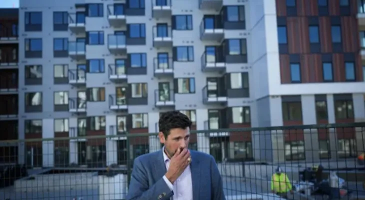 Freezer: Ottawa is considering setting a cap on the number of international students to ease housing pressure.