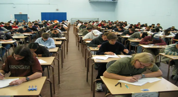 Infinil: Quebec schools are short 8,558 teachers