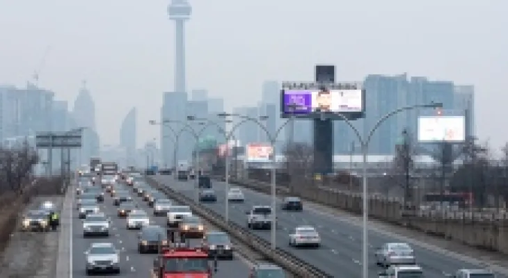 Report: Toronto drivers spend 199 hours a year in traffic