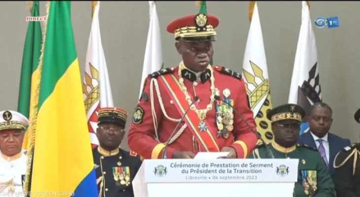 Gabon: Brice Oligui Nguema takes the oath as interim president.