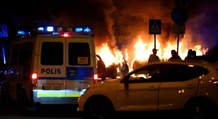 Clashes renew in Sweden following the burning of another Quran...