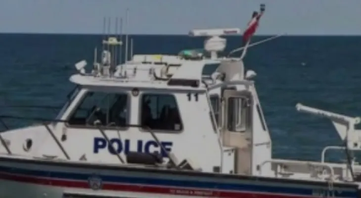 Toronto: Police investigate boat fire near Bluffer's Park