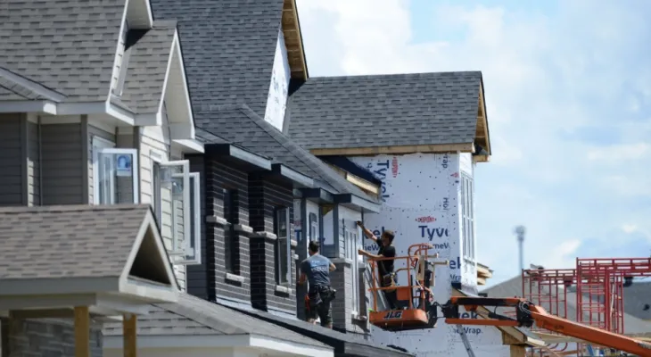 Report: The city of Ottawa achieved 30 percent of the goal of issuing 15,100 building permits in 2023.