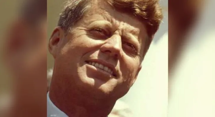 A witness to the assassination of John Kennedy reveals a secret he kept for 60 years.