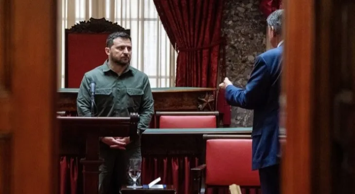 American senator: Zelensky admitted that Ukraine will face defeat if it does not receive new American assistance.
