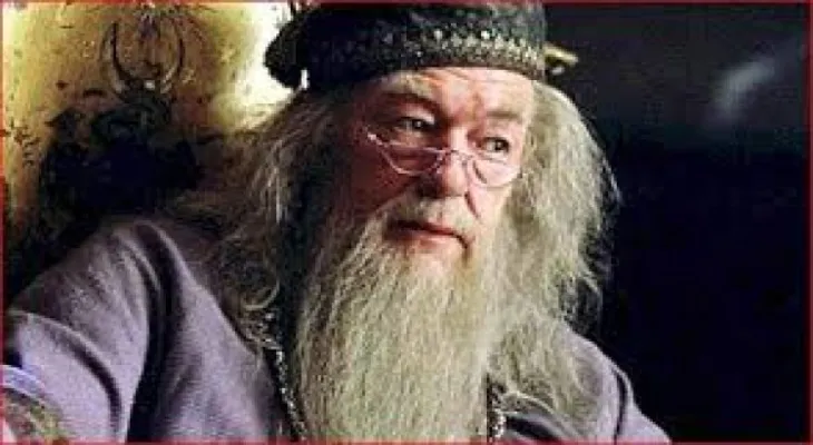 Sir Michael Gambon, the star of the Harry Potter film series, has passed away.