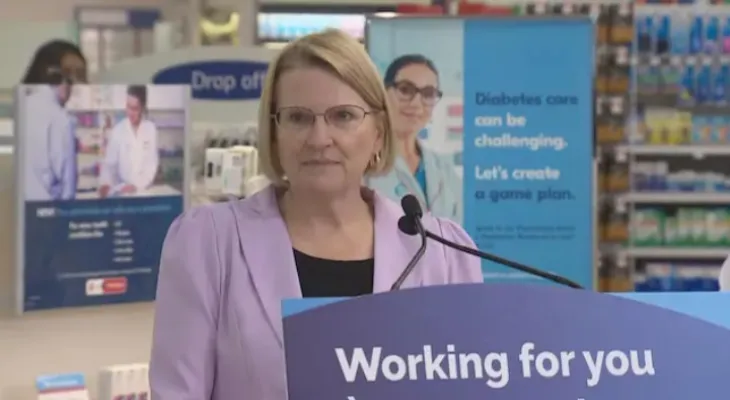 The Ontario Public Health Authority expands the list of conditions that pharmacists can treat.