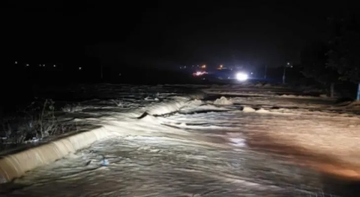 Severe floods hit an Egyptian city on the borders of Libya.