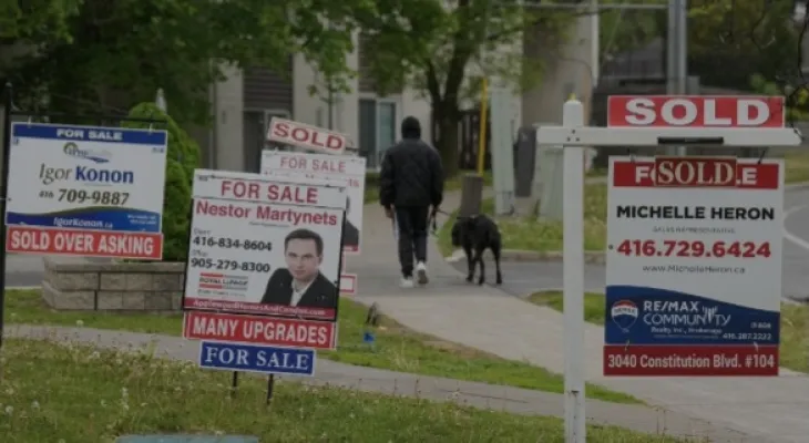 Canada: Major risks for homeowners facing the choice between fixed-rate or variable-rate mortgages.
