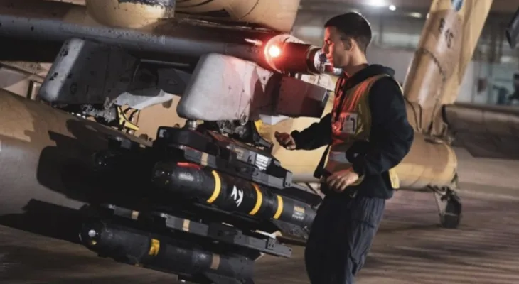 The arrival of the first American plane carrying advanced ammunition to Israel.