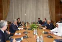 Le secrétaire général de la Ligue des États arabes discute avec les ministres des Affaires étrangères d'Italie et de Lituanie des moyens de stopper l'escalade israélienne à Gaza.
